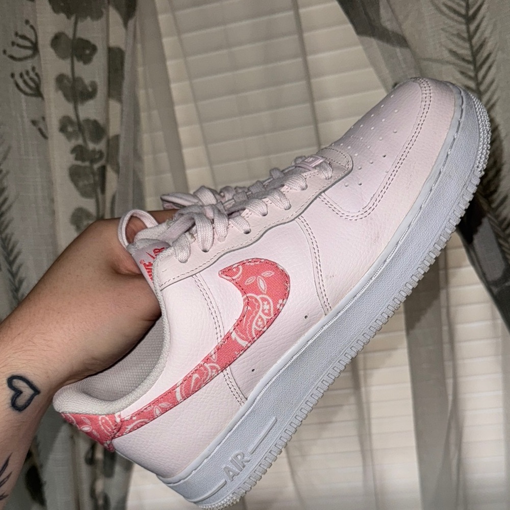 Nike Women's Pink Air Sneakers